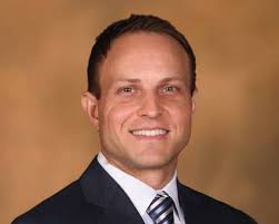 Aaron Dykstra's Instagram, Twitter & Facebook