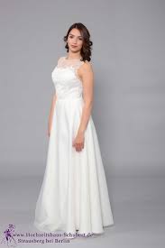 Maybe you would like to learn more about one of these? Brautkleider Mehrerer Hersteller Im Hochzeitshaus Schubert