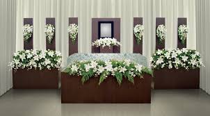 森の花祭壇 forest hanasaidan flower alter 祭壇 葬儀の花 花