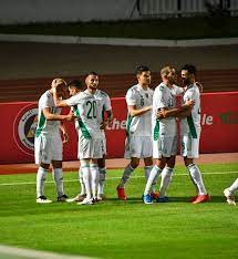 Aujourdhui se deroulera donc la rencontre decisive pour lalgerie contre le mali , jusqua maintenant on a pas encore dinformations sur leffectif de lequipe national mais des sources de dzfoot et le buteur. Uxi6x 7xiwinam
