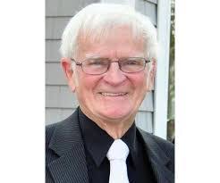 Robin Farber's Instagram, Twitter & Facebook