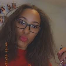 Sharon Retzlaff's Instagram, Twitter & Facebook