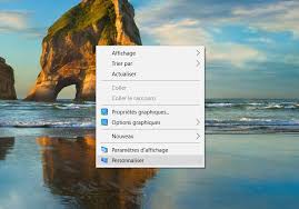 Ce tutoriel explique comment créer des raccourcis vers des dossiers et documents, et comment mettre ces raccourcis sur le bureau (ou ailleurs). Windows 10 Comment Mettre Les Icones Sur Le Bureau