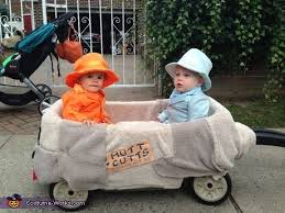 50 Creative Diy Baby Costume Ideas Old Halloween Costumes Dumb And Dumber Costume Baby Costumes