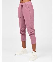 Garudasana Cropped Sweatpants Womens Workout Outfits Sweatpants Sweaty Betty