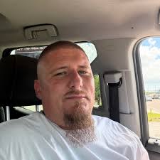 Raven Arnold (@raven.wilson.98) • Facebook