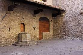 Di quella fiera a la gaetta5 pelle. Casa Di Dante La Divina Commedia Di Dante Alighieri Visita Firenze It