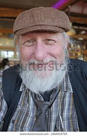 6,3 ribu Ilustrasi, Foto Stok, dan Gambar Irish old man Tanpa Royalti