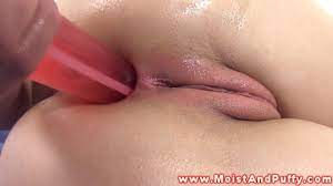 Juicy puffy peach teen satisfies self | xHamster