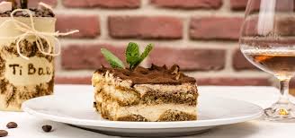 Zuerst die cookies, dann die hefeschnecken und für die heutige kaffeetafel habe ich diese wunderbare tiramisu torte gezaubert. Tiramisu Ohne Ei Einfaches Und Schnelles Rezept Utopia De