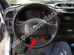 The 1992 ford maverick carries a braked towing capacity of up to 2500 kg, but check to ensure this applies to the. Obd Stecker In Ford Maverick Ii 2000 2007 Einfach Ihren Adapter Finden