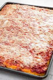 Sfincione Sicilian Pizza Recipe History All You Need To Know Recipe Sicilian Pizza Sicilian Pizza Recipe Sfincione Recipe