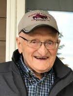 Ellen Gilliard's Instagram, Twitter & Facebook