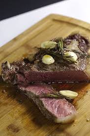 Cote De Bœuf Basse Temperature A L Ail Thym Et Romarin Epicetout La Cuisine De Dany Recette Cote De Boeuf Cuisson Cote De Boeuf Boeuf Au Four