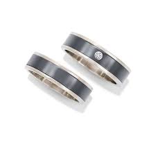 Jewelry For Men Harry Winston First To Use The High Tech Alloy Zalium In Fine Jewelry And Accessories Mens Wedding Rings Wedding Rings Rings For Men