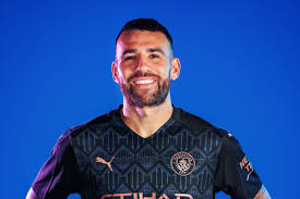 The centre back signed his first contract back in 2008 at ca velez sarsfield. Thank You Nicolas Otamendi Bitter And Blue