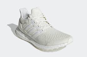 A few colorways are being called knicks and oreo while the others come in grey/white, blue/white or maroon/burgundy. Seite Bleibe Geschaft Adidas Boost 2017 Price Kompliziert Alles Gute Nach Vorne
