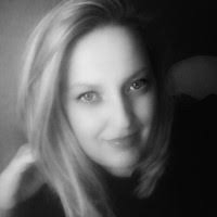 100+ "Amber Fields" profiles