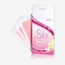 Remove those unwanted hairs in 3 seconds wherever you are Silk Beauty Hair Removal Wax Strips 32598 Hair Removal Bath Body Oriflame Cosmetics