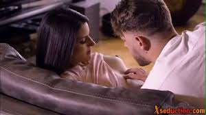 Passionate pussylicking affaire with horny couple - XNXX.COM