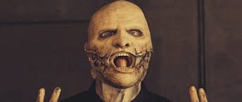Slipknot frontman corey taylor hits no. Corey Taylor Hat Sich Seinen Hals Gebrochen Ohne Es Zu Merken Impericon Magazin
