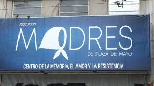 La presidenta de madres de plaza de mayo está acusada de desviar unos 13 millones de dólares que recibió para la construcción de viviendas sociales. Cafe De Madres De Plaza De Mayo Picture Of Cafe De Madres De Plaza De Mayo Buenos Aires Tripadvisor