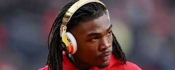 David Lonie's Instagram, Twitter & Facebook