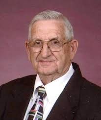 Roland Colvin's Instagram, Twitter & Facebook