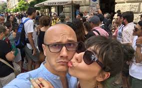 Check spelling or type a new query. Ce SÄ MÄnanci Bei Èi Vizitezi In Budapesta Toma GrozÄvescu