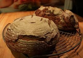 Alte Backertradition Neu Aufgelebt Roggensauerteigbrot Rezept Selbstgemacht Mitlieb Brot Selber Backen Rezept Brot Backen Rezept Einfach Brot Selber Backen