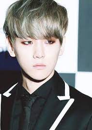 Baekhyun Believes That After He Put Some Eyeliner He Look More Handsome Male Makeup Pop Makeup Makeup