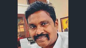 Andhra govt issues charge memo against ex-CID chief