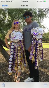 The mum shop has been making mums and garters in north texas for 35 years. Homecoming Mums Homecoming Mums Diy Big Homecoming Mums Homecoming Spirit