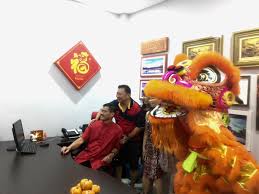 The company that develops yl image graphics is yl images sdn bhd. Facebook