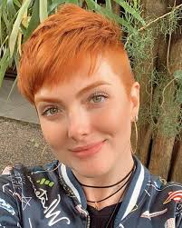 Short hairstyle opinions and feedback