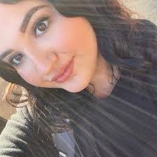 Allison Abrams's Instagram, Twitter & Facebook