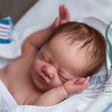 Evin Reborn guaranteed Vinyl Doll Kit by