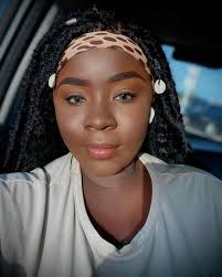 Clara Benson Fans için profil