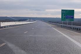 Pentru drumuri cu același nume din alte țări, vedeți autostrada a1. A1 Motorway Romania Wikiwand