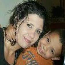 Leslie Carlock's Instagram, Twitter & Facebook