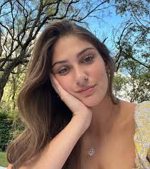 Hi everyone! My name is Maayan Mamet. I am moving to Bristol this September  from Israel. I am looking for a job suitable for students! I have  experience working as a dance