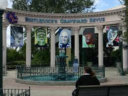 Originally it imagined beetlejuice as a winged demon whose human form was that of a small middle eastern man, and his plan for the original ending of mcdowell's screenplay had beetlejuice being destroyed by an exorcism and the maitlands' house shrinking down to the size of adam's model town. Beetlejuice S Rock And Roll Graveyard Revue Universal Orlando Wiki Fandom