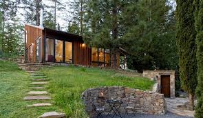 The house on the hill is a location on fossil island. 15 Hill Landscape Design Ideas Home Design Lover