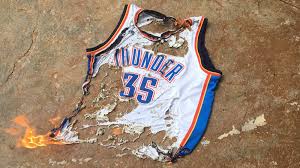 He plays for the oklahoma city this jersey features durant's name and number in tackle twill on the back, a large. Thunder Fans Burn Kevin Durant S Jersey When They Find Out He S Leaving For Warriors Fox Sports