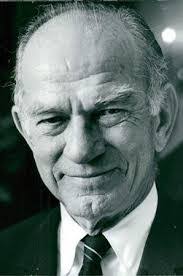 Sarah Fulbright's Instagram, Twitter & Facebook