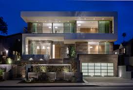 Setting the backyard patio with ambient lighting or giving the front yard a beacon of light toward the front entrance or illuminating the driveway at night for safe entry. Best Custom Home Builders Design Build Firms In San Diego With Photos