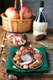 Top filetto di maiale con mele burrose calde e cipolle caramellate. Filetto Di Maiale Al Melograno Con Cipolle Borettane Profumo Di Cannella E Cioccolato