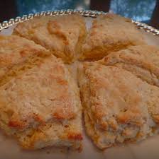 Ideally You Ll Want Parchment Paper A Round Air Bake Pizza Pan With A Slight Rim And Without Holes Keeps The Bottom From Burning Pizza Bake Pan Pizza Food