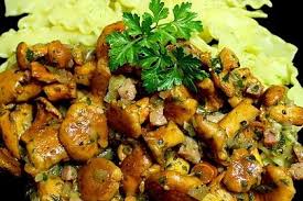 Gebratene Pfifferlinge Von Miguan Chefkoch Pfifferlinge Rezept Rezepte Pfifferlinge Zubereiten