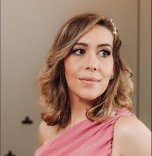 new short haircut and natural look